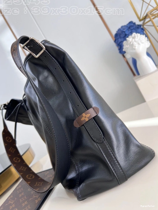 x VUITTON 30 x 15cm MM- CarryAll LOUIS 39 0815